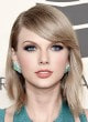 Taylor Swift reveals boobs and pussy pics