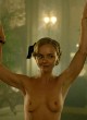 Christina Ricci naked pics - full frontal in public place