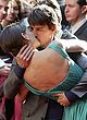 Katie Holmes kissing with tom cruise pics