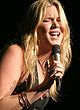 Joss Stone pictures from the concert pics