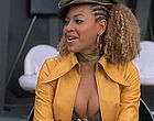 Beyonce Knowles exposes tits in tight bra clips
