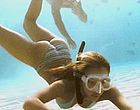 Jessica Alba in sexy bikini under water clips