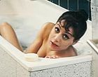 Brittany Murphy flashes tits in a bath clips