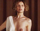 Laetitia Casta exposes her breasts in movie clips
