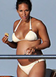 Alicia Keys pregnant in a bikini pics