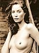 Christy Turlington naked pics - full frontal posing photos