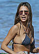 Jessica Alba in bikini on the beach pics