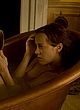 Jena Malone naked pics - showing breasts in bathtub
