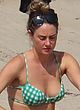 Shailene Woodley shows off her tight bikini ass pics