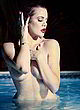 Khloe Kardashian posing nude for photoshoot pics
