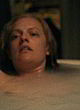 Elisabeth Moss exposing tits in bathtub, sexy pics