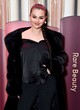 Selena Gomez wore chic all-black ensemble pics