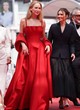 Jennifer Lawrence oozes glamor in red gown pics