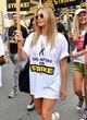 Margot Robbie sexy in a oversized t-shirt pics