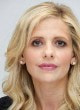 Sarah Michelle Gellar naked pics - reveals boobs and pussy