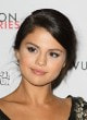 Selena Gomez reveals boobs and pussy pics