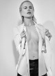 Nicole Kidman shows nude body pics