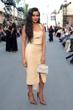 Mindy Kaling Mindy Kaling Shines in Chic Beige Ensemble at Vogue World! pics